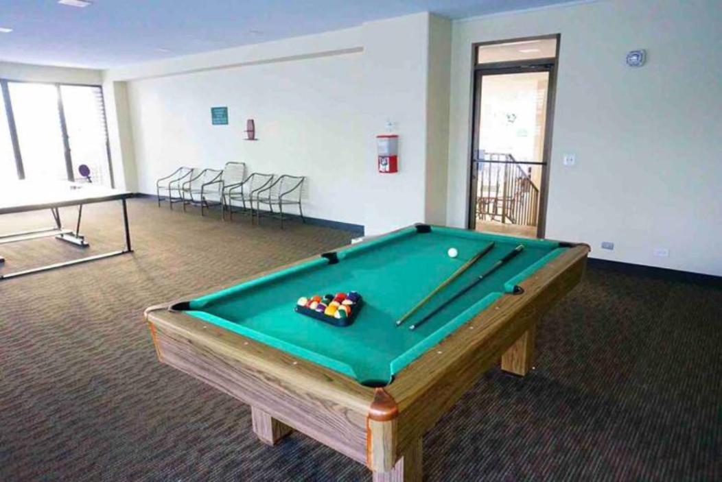 Appartamento 1508- Heart Of Waikiki With Kitchen-Free Parking-King Bed-Corner Unit Honolulu Esterno foto