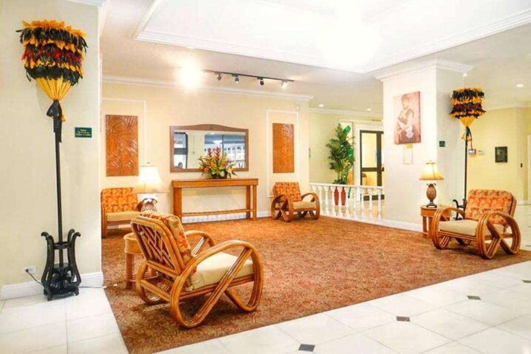 Appartamento 1508- Heart Of Waikiki With Kitchen-Free Parking-King Bed-Corner Unit Honolulu Esterno foto